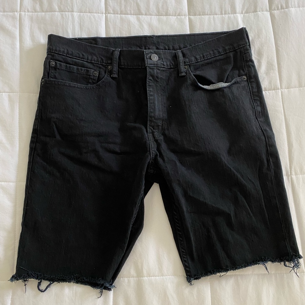 Levi jean shorts